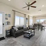 Ocean View Paradise W Private Patio & Spa