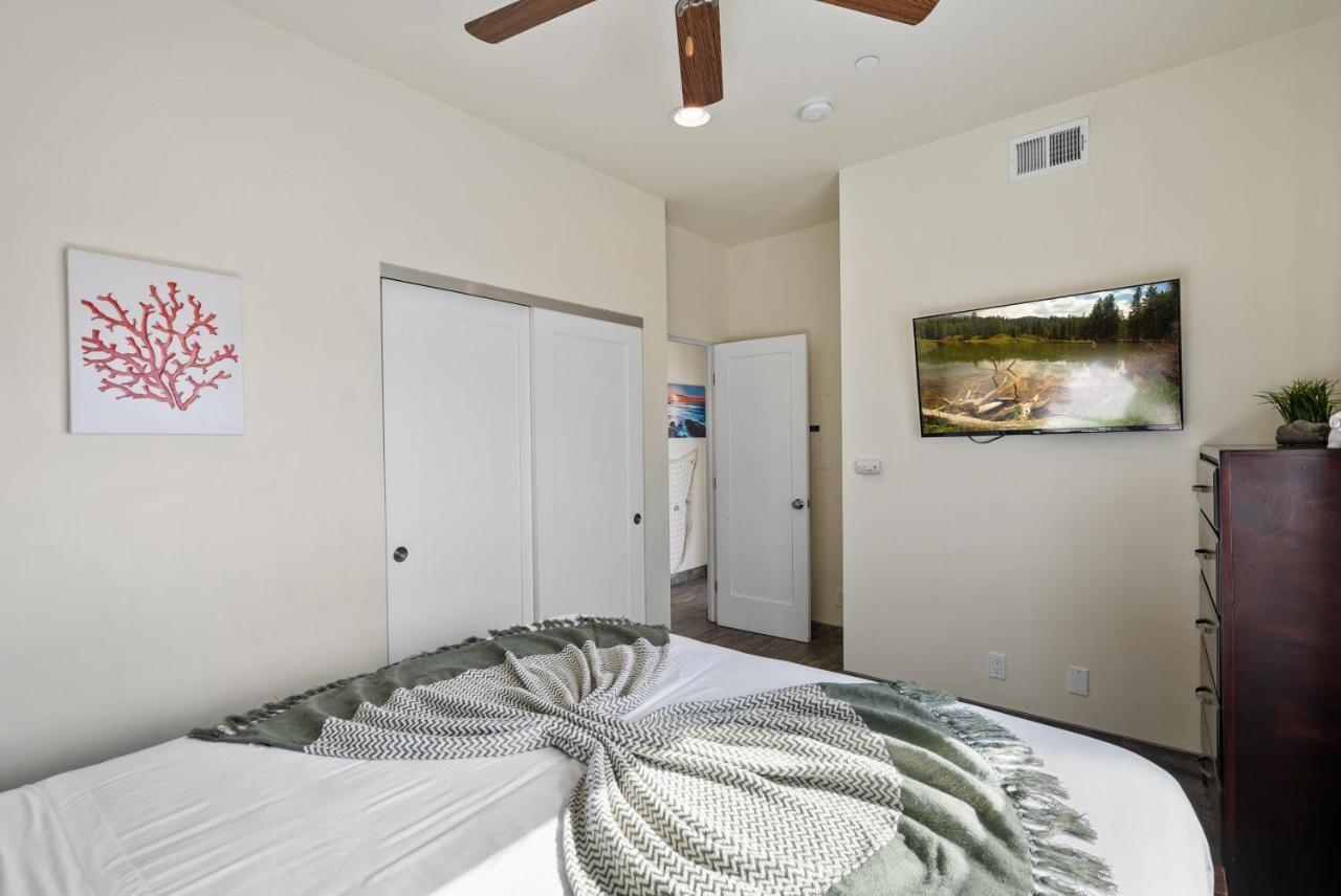 Ocean View Paradise W Private Patio &