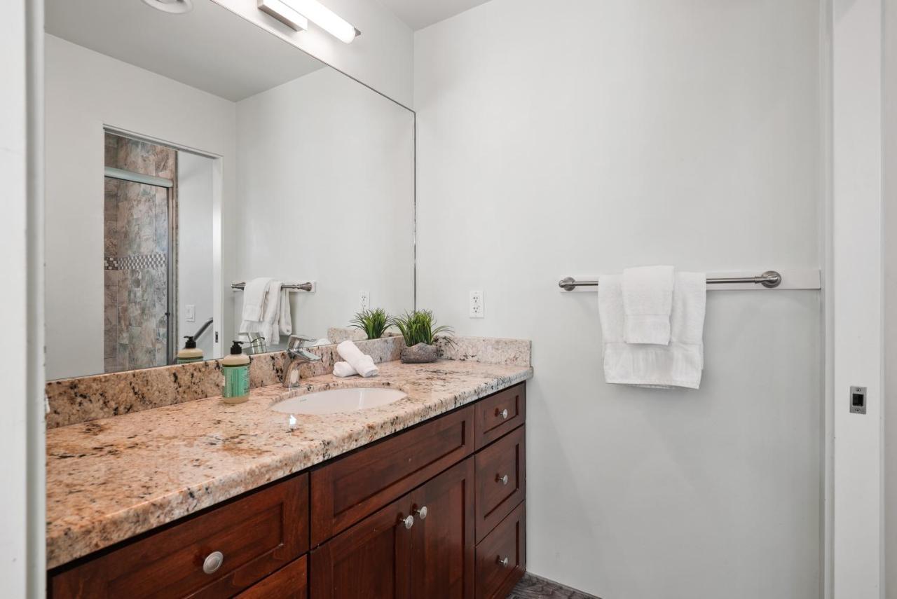 Holiday home Ocean View Paradise W Private Patio &